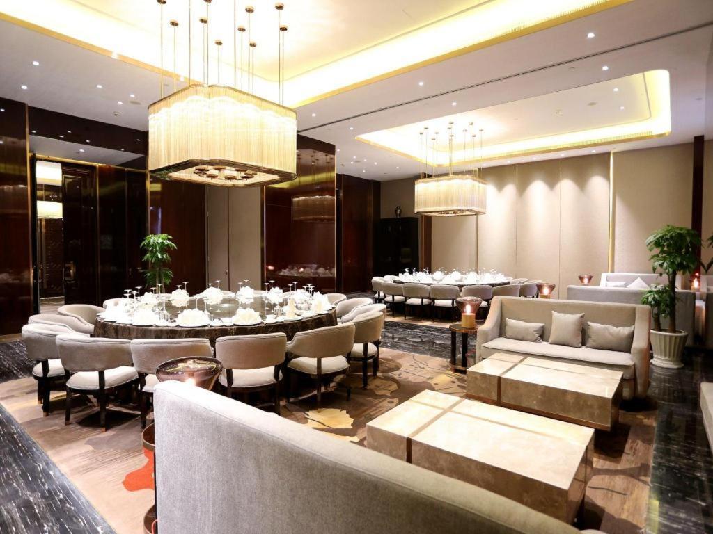 Beijing Grand Skylight International Hotel Exterior photo