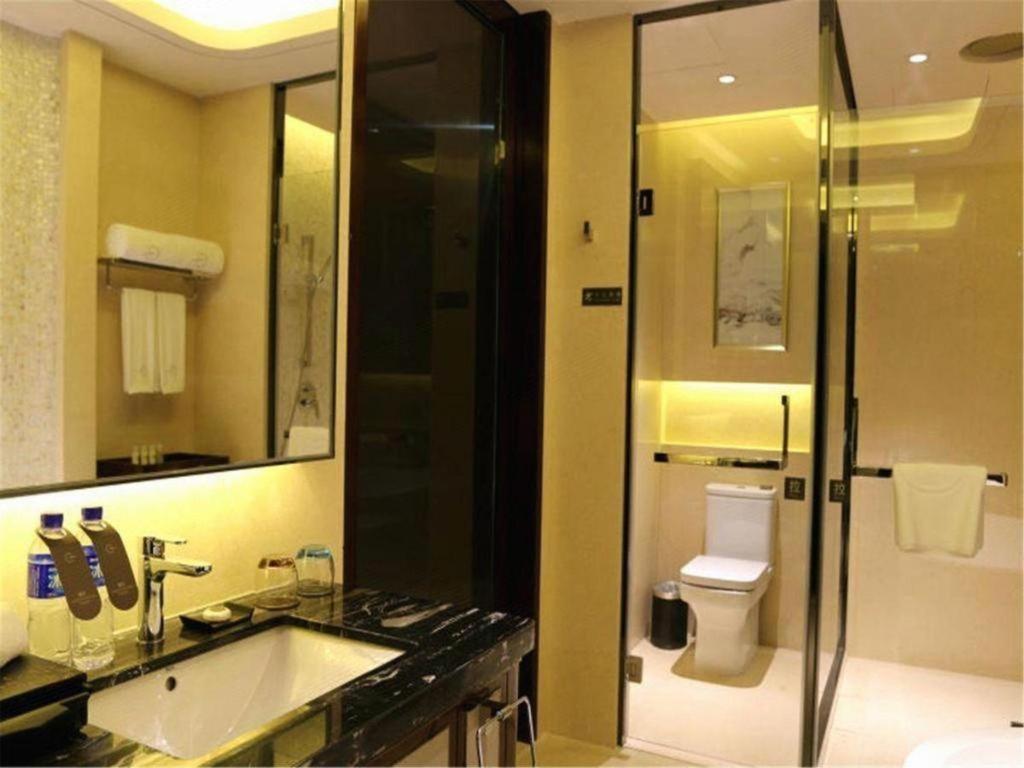 Beijing Grand Skylight International Hotel Exterior photo