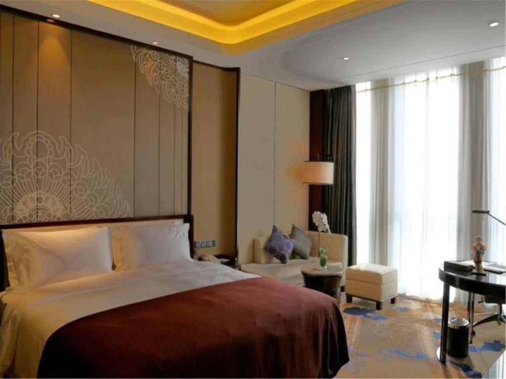 Beijing Grand Skylight International Hotel Exterior photo