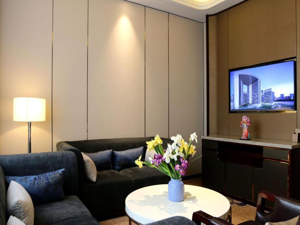 Beijing Grand Skylight International Hotel Exterior photo