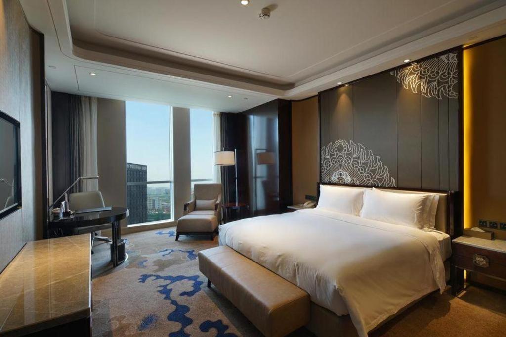 Beijing Grand Skylight International Hotel Exterior photo