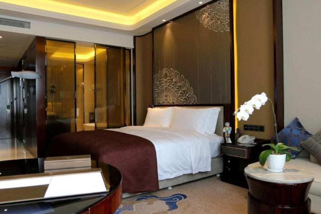 Beijing Grand Skylight International Hotel Exterior photo