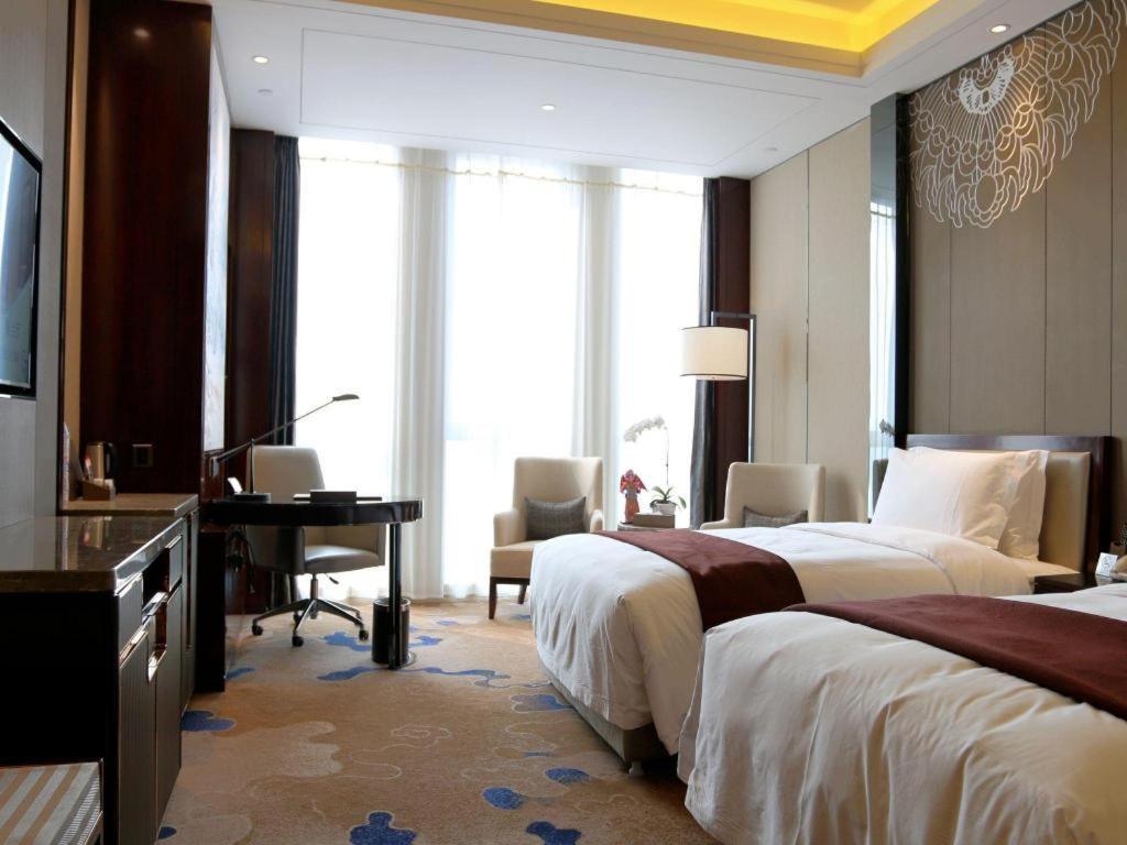 Beijing Grand Skylight International Hotel Exterior photo
